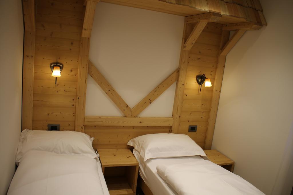 B&B Augusto Madonna Cameră foto